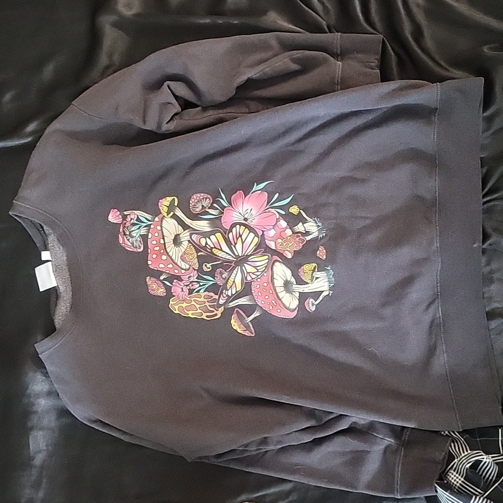 SOLD. Torrid crew neck sweater